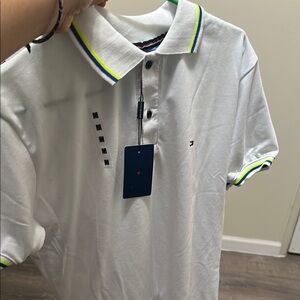 Tommy Hilfiger White Polo Shirt with Classic Collar and Sporty Trim